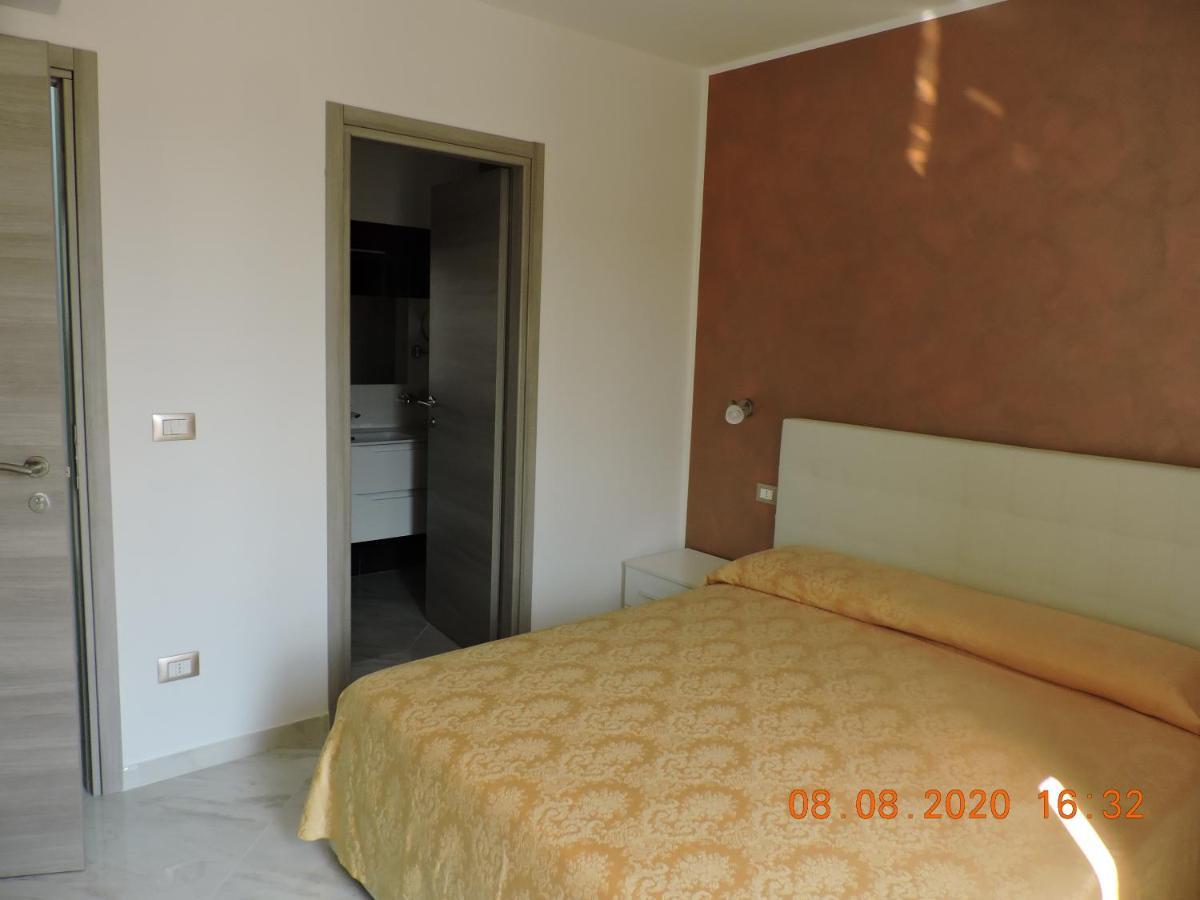 B&B Aquila Reale Portopalo Di Capo Passero Luaran gambar