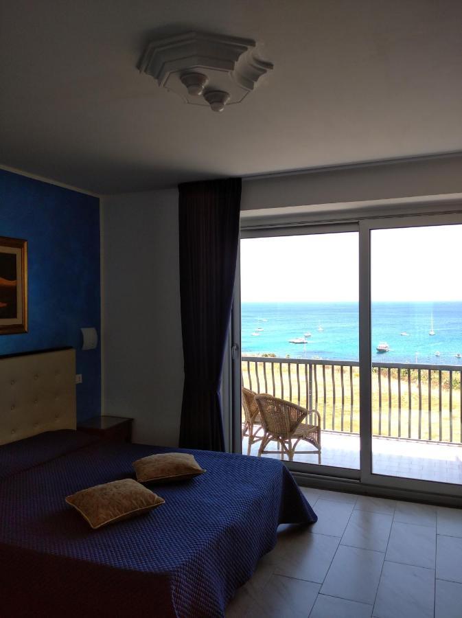 B&B Aquila Reale Portopalo Di Capo Passero Luaran gambar