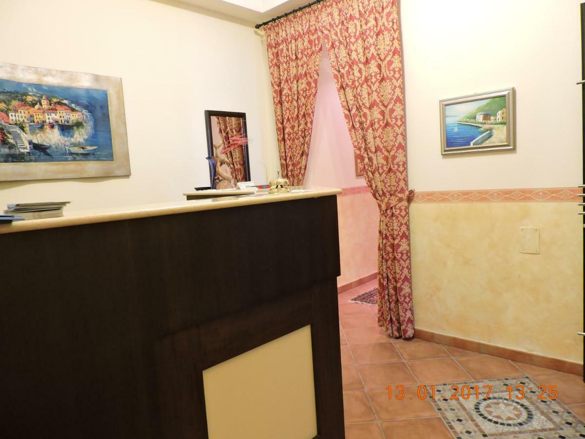 B&B Aquila Reale Portopalo Di Capo Passero Luaran gambar