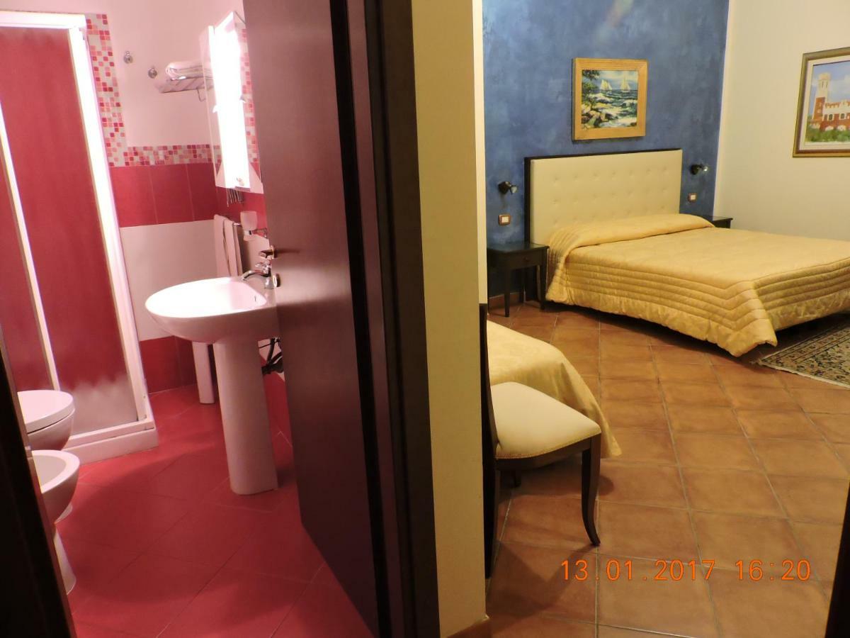 B&B Aquila Reale Portopalo Di Capo Passero Luaran gambar