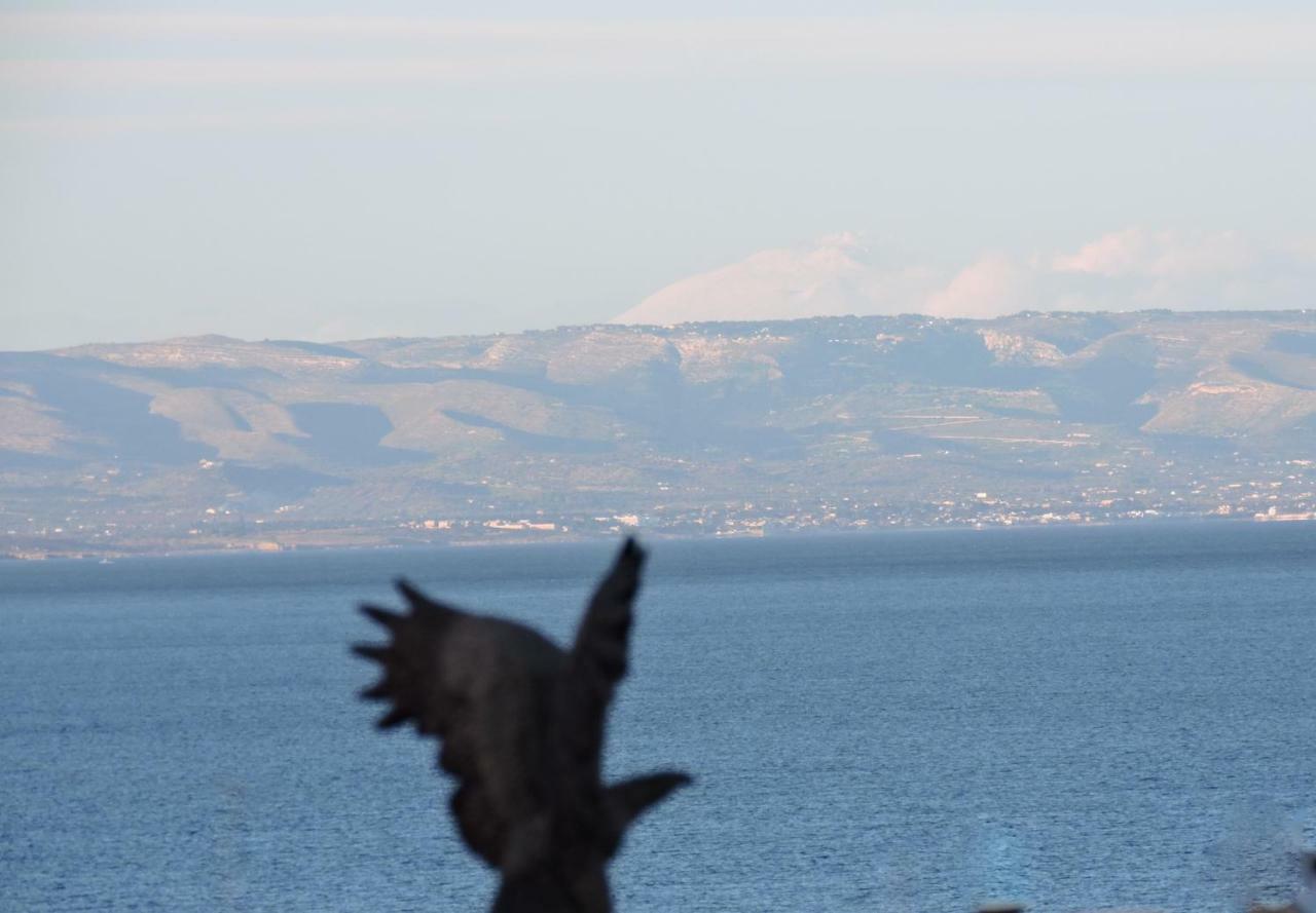 B&B Aquila Reale Portopalo Di Capo Passero Luaran gambar