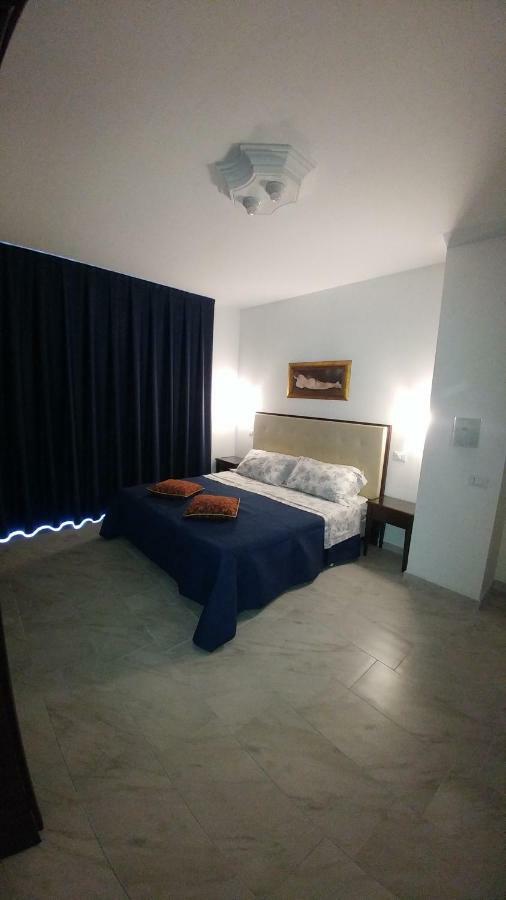 B&B Aquila Reale Portopalo Di Capo Passero Luaran gambar