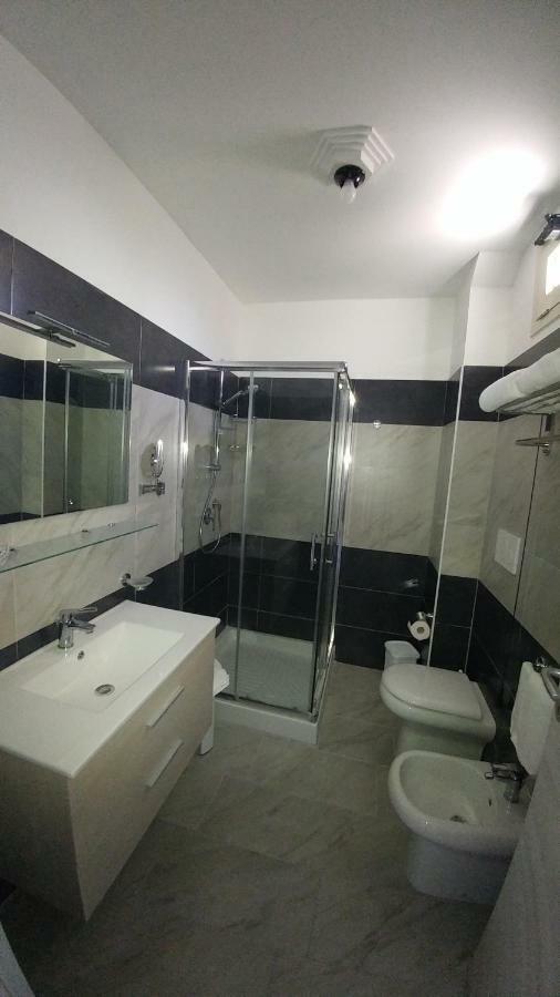 B&B Aquila Reale Portopalo Di Capo Passero Luaran gambar